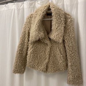 Fuzzy coat with lapel collar
